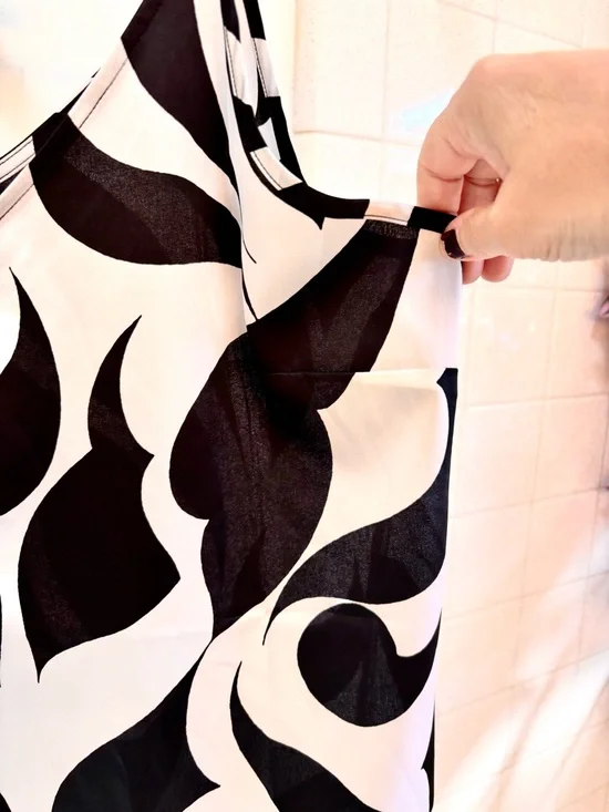 NWT Worthington Black White Camisole Size XL Abstract Resort Festival Statement - Picture 2 of 7